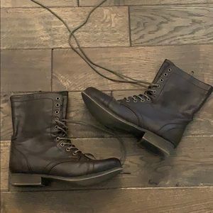 Brown Combat Boots - 8
